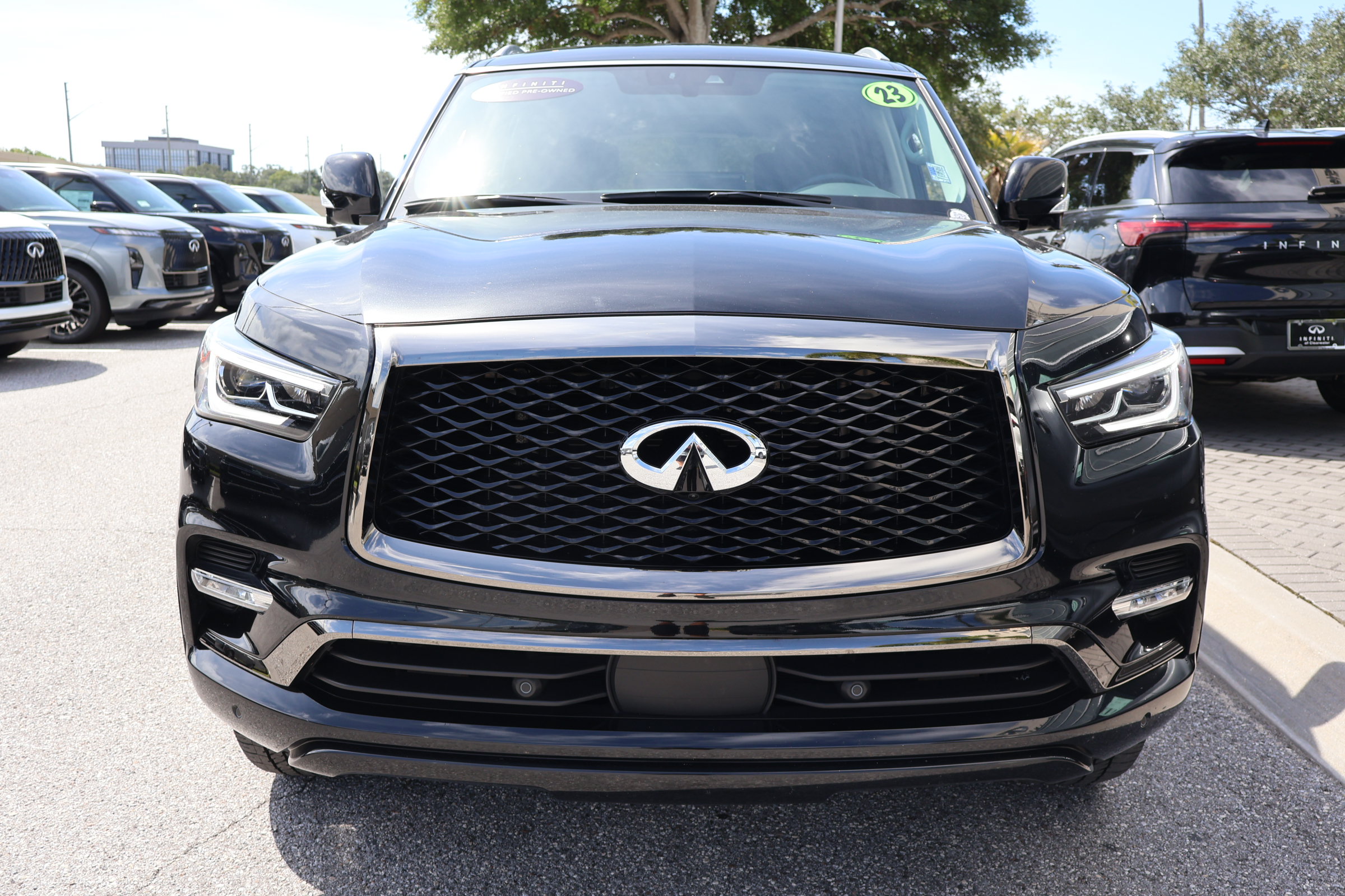 Used 2023 INFINITI QX80 Premium Select w/ Cargo Package AWD/4WD image 13