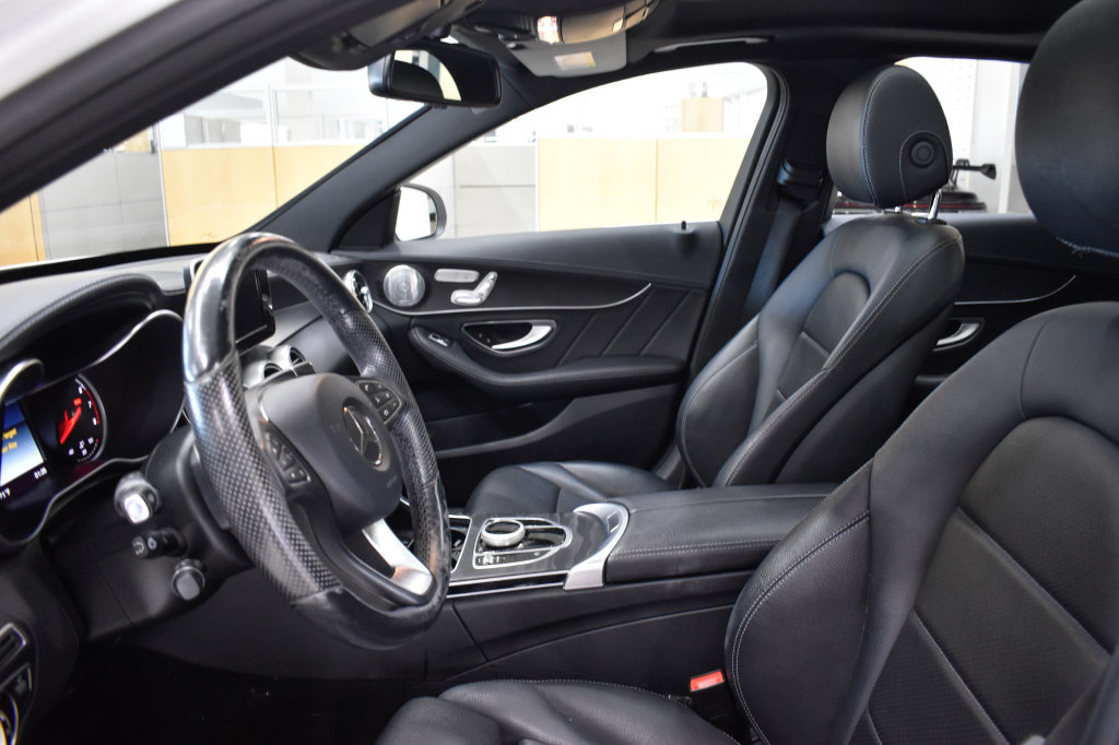 Certified 2017 Mercedes-Benz C 300 4MATIC Sedan image 2