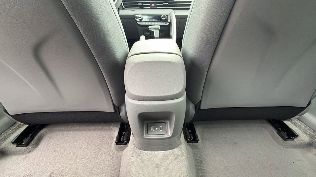 New 2026 Hyundai Elantra Sport w/ Cargo Package image 21