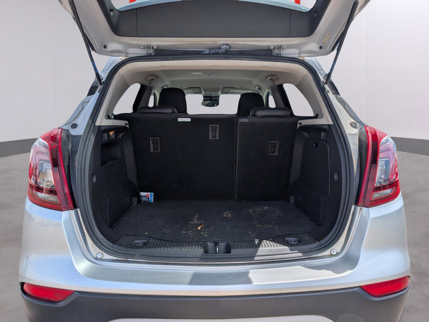 Used 2017 Buick Encore Preferred image 31