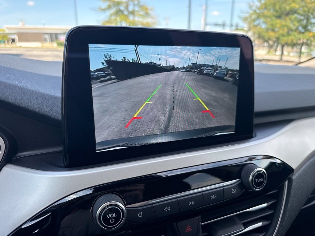 Used 2020 Ford Escape SE Sport FWD image 21