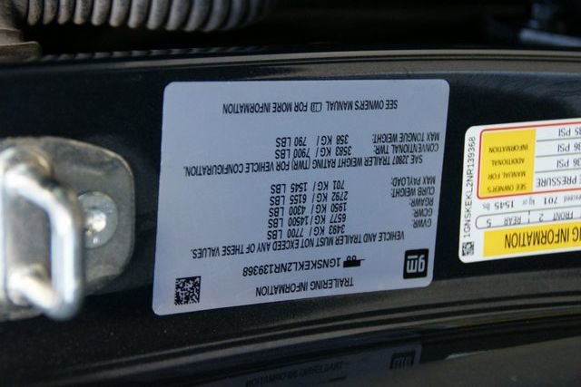 Used 2022 Chevrolet Suburban RST w/ Sport Performance Package image 42