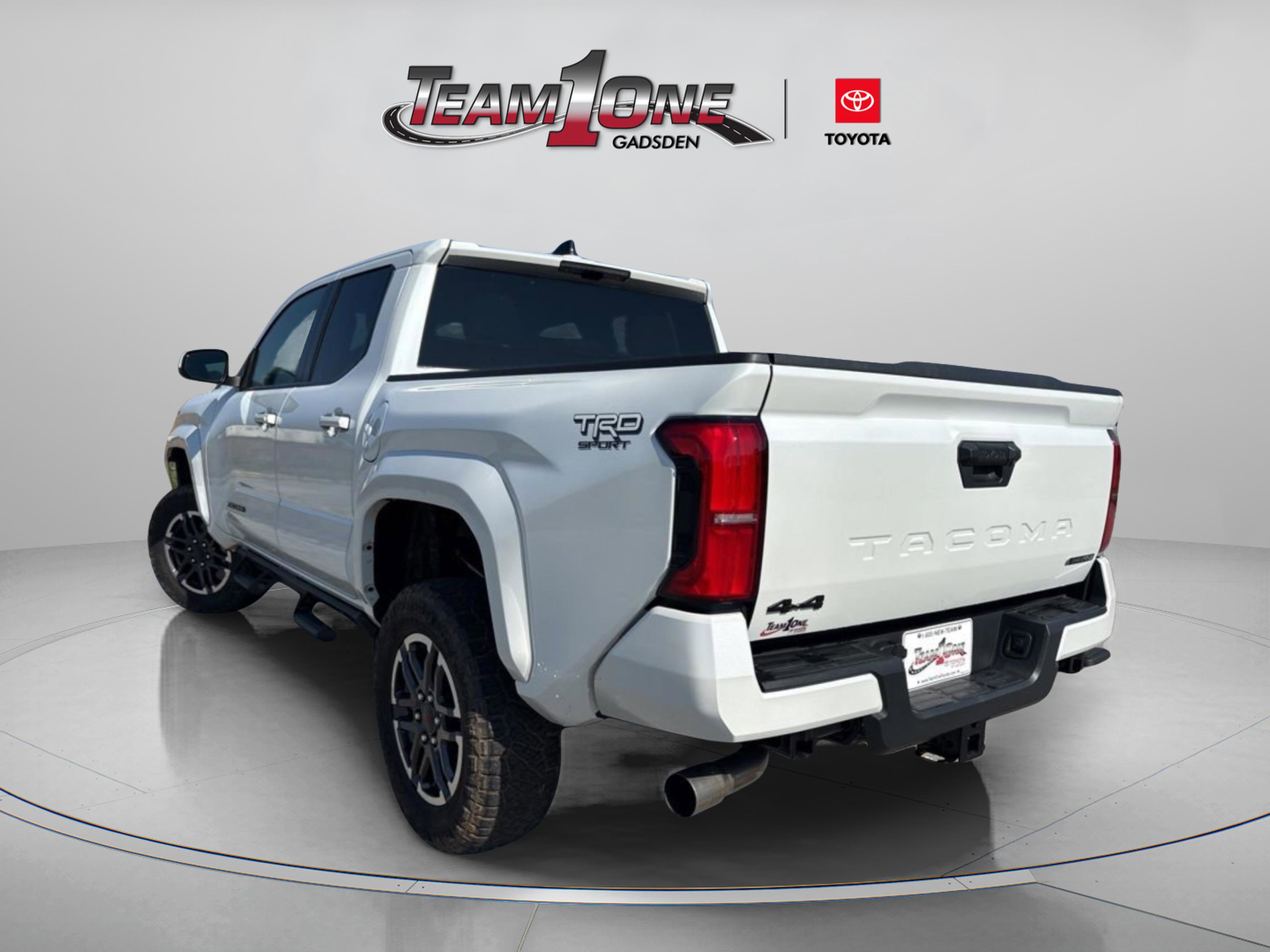 Used 2025 Toyota Tacoma TRD Sport image 7