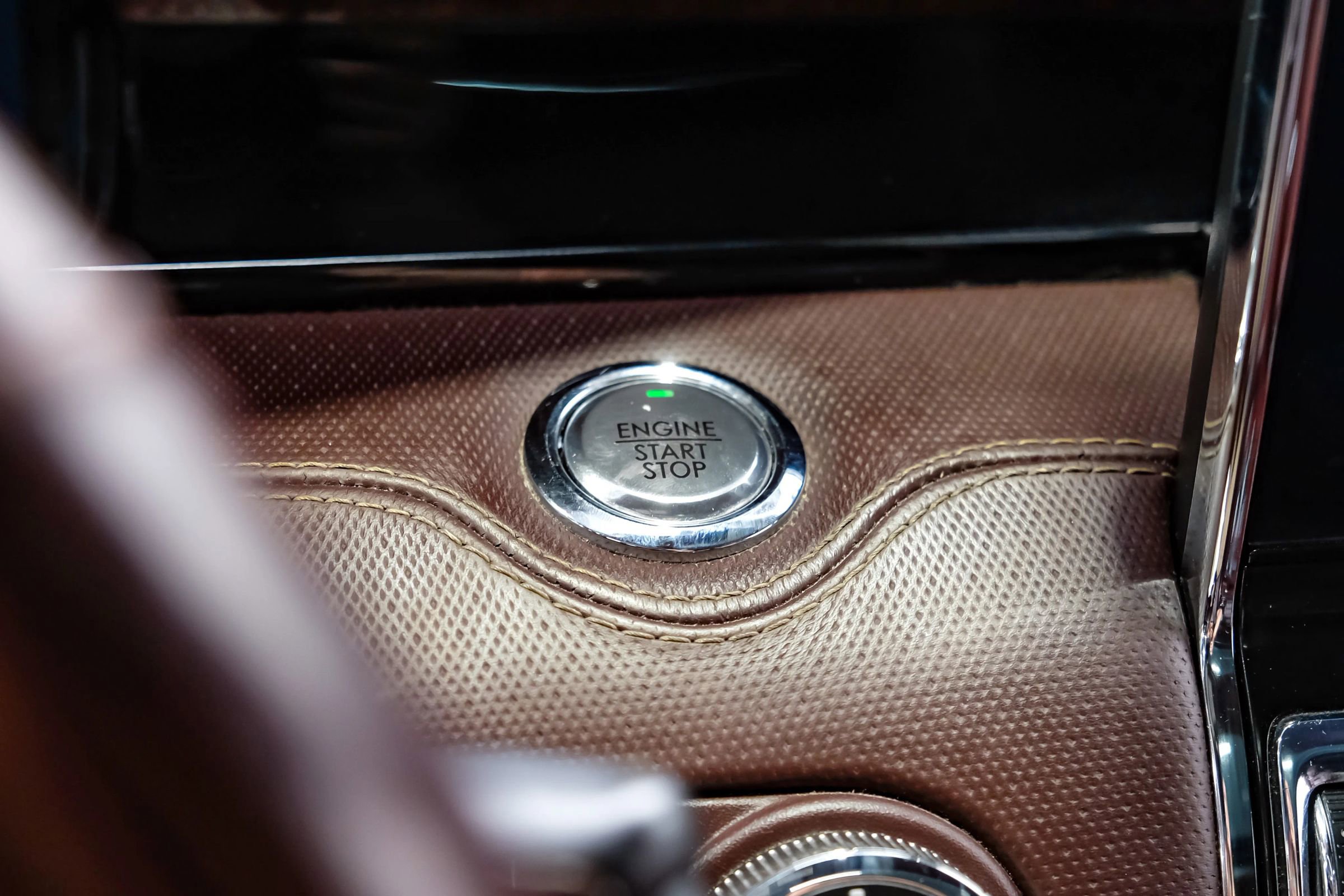 Used 2018 Lincoln Navigator Black Label w/ Cargo Package AWD/4WD image 24