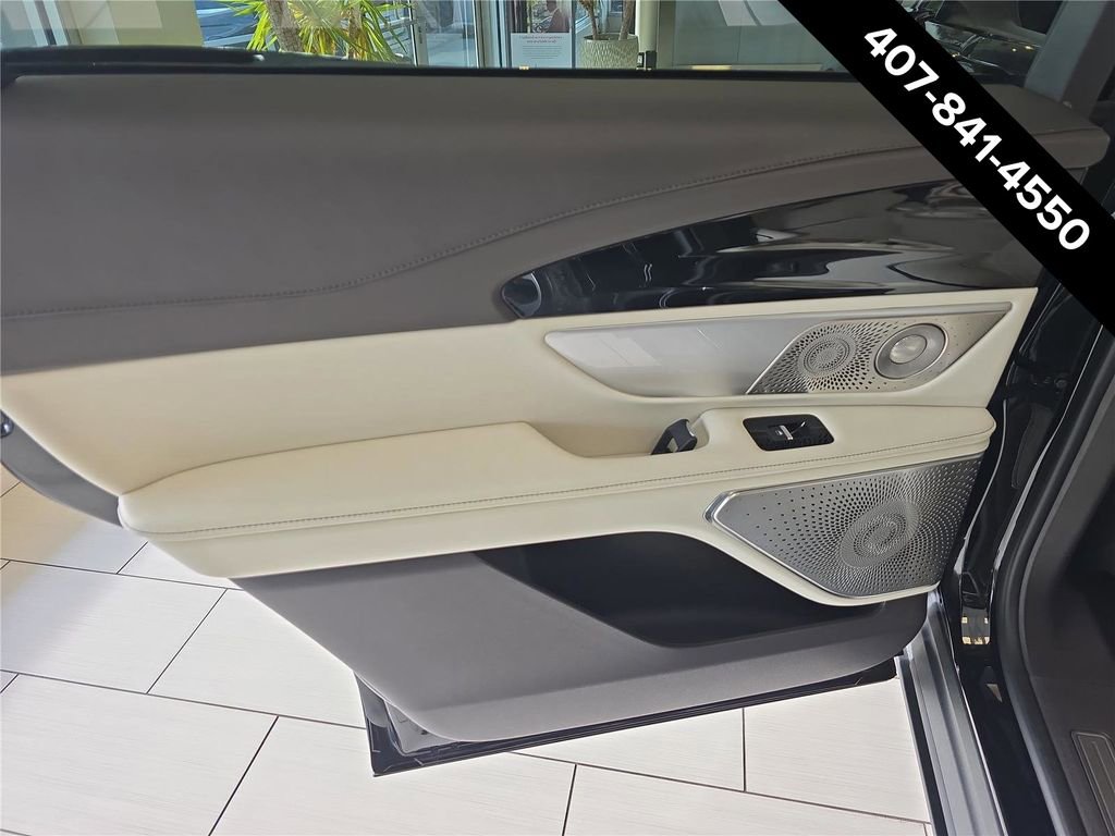 New 2024 Lincoln Nautilus Black Label image 9