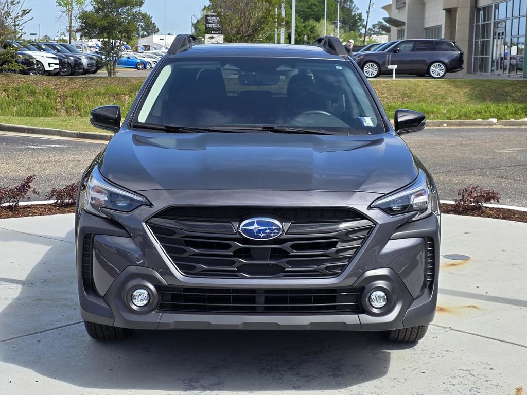 Used 2025 Subaru Outback Onyx Edition w/ Popular Package #2 AWD/4WD image 2