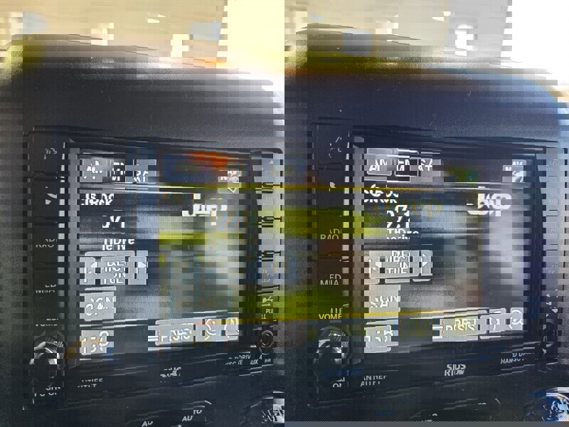 Used 2017 Jeep Wrangler Unlimited Rubicon w/ Quick Order Package 24Z Recon image 22