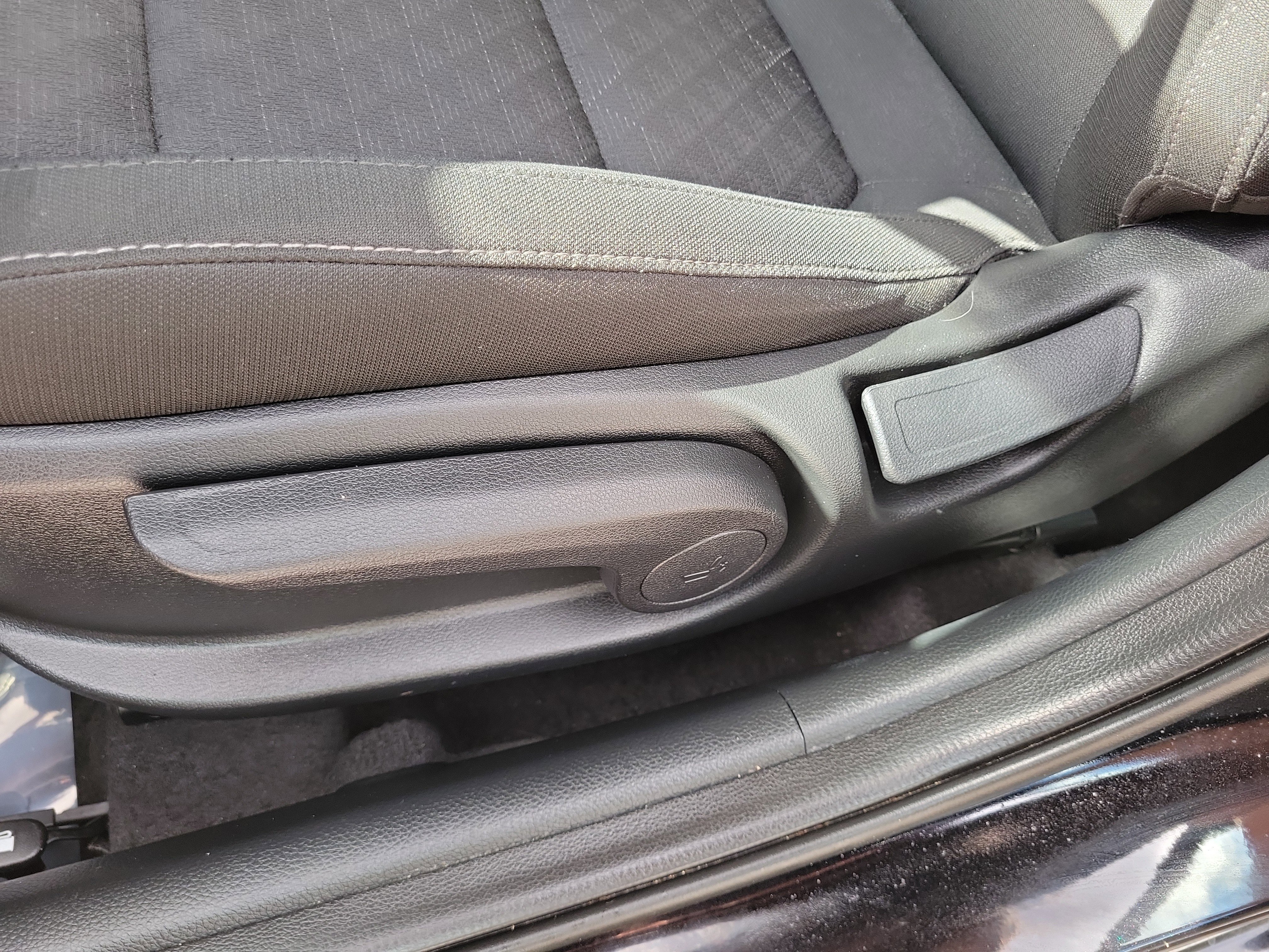 Used 2023 Kia Rio LX image 12