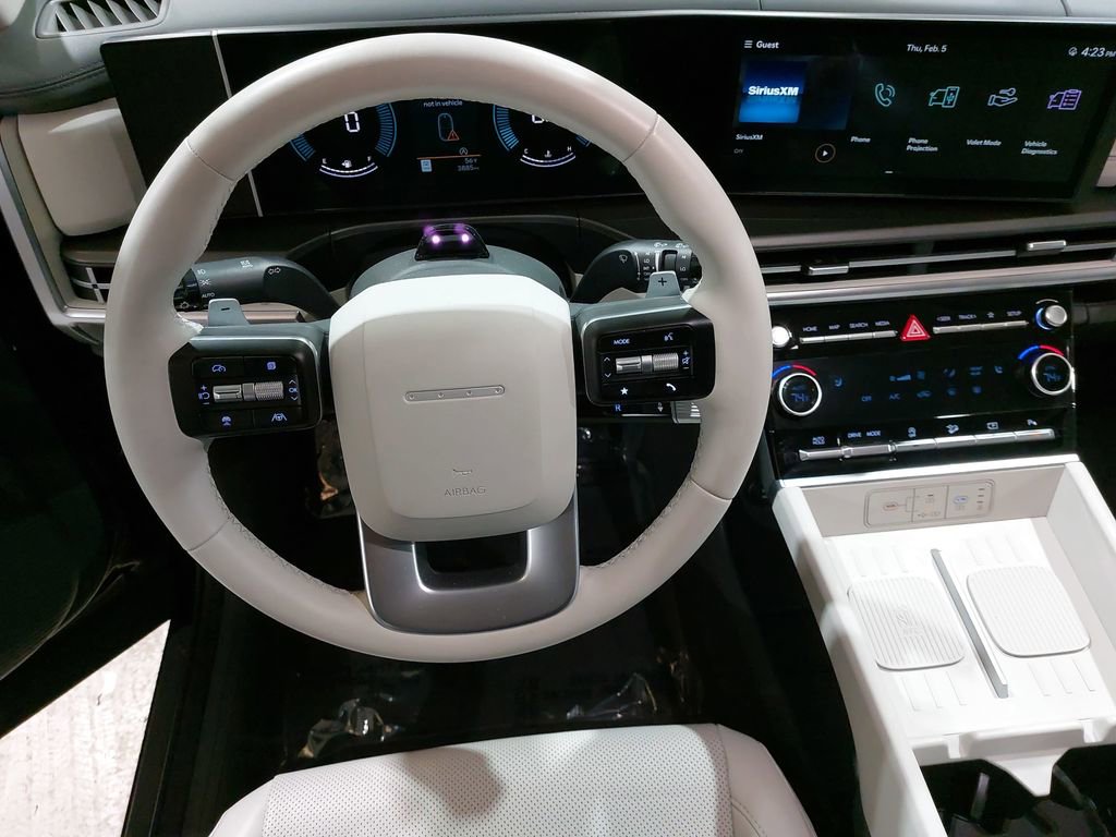 Certified 2025 Hyundai Santa Fe SEL image 17