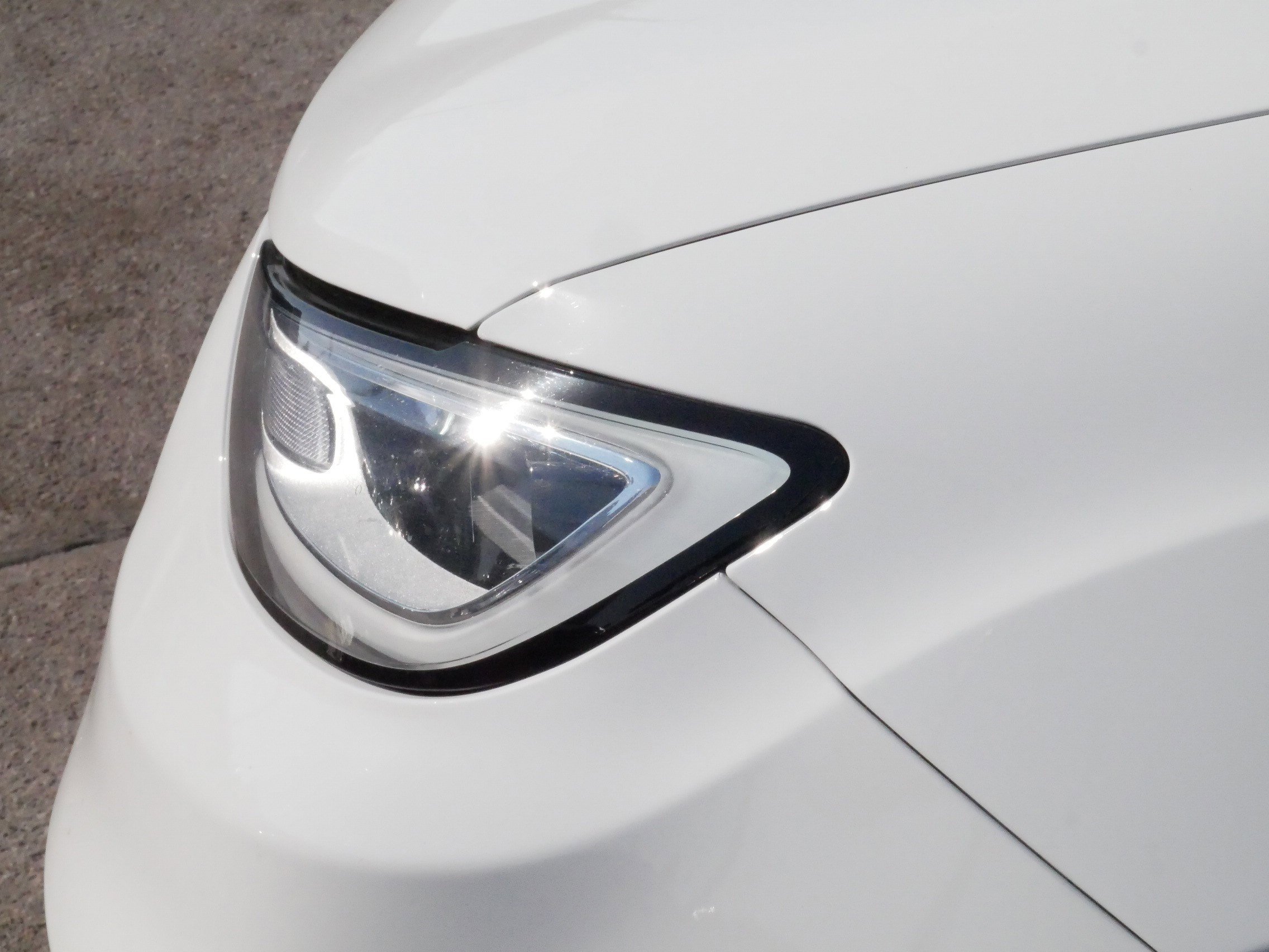 Used 2024 Chrysler Pacifica Touring-L FWD image 16