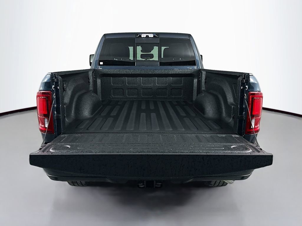 New 2026 RAM 2500 Laramie AWD/4WD image 16