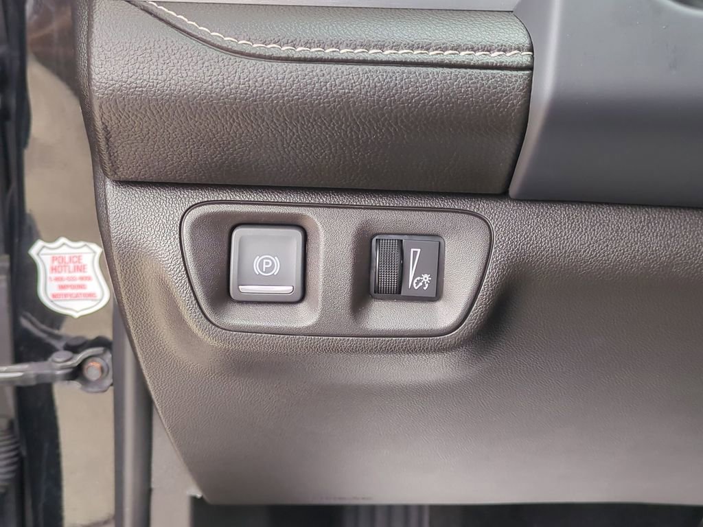 Used 2023 GMC Acadia SLT image 23