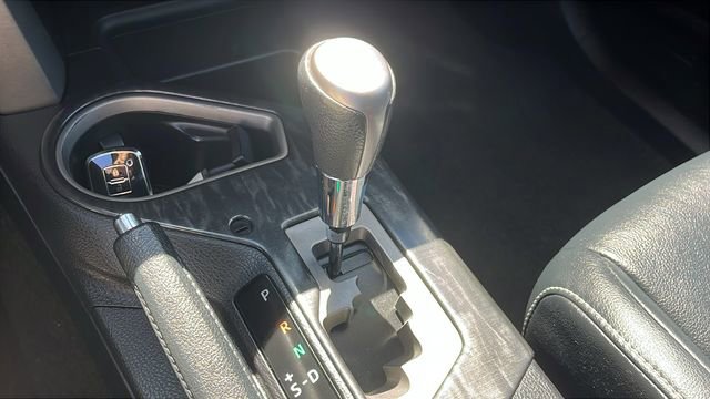 Certified 2017 Toyota RAV4 Platinum w/ All Weather Liner Package AWD/4WD image 17