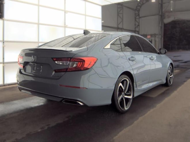Used 2022 Honda Accord Sport image 4
