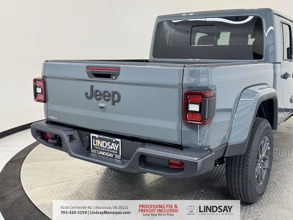 New 2026 Jeep Gladiator Sport AWD/4WD image 9