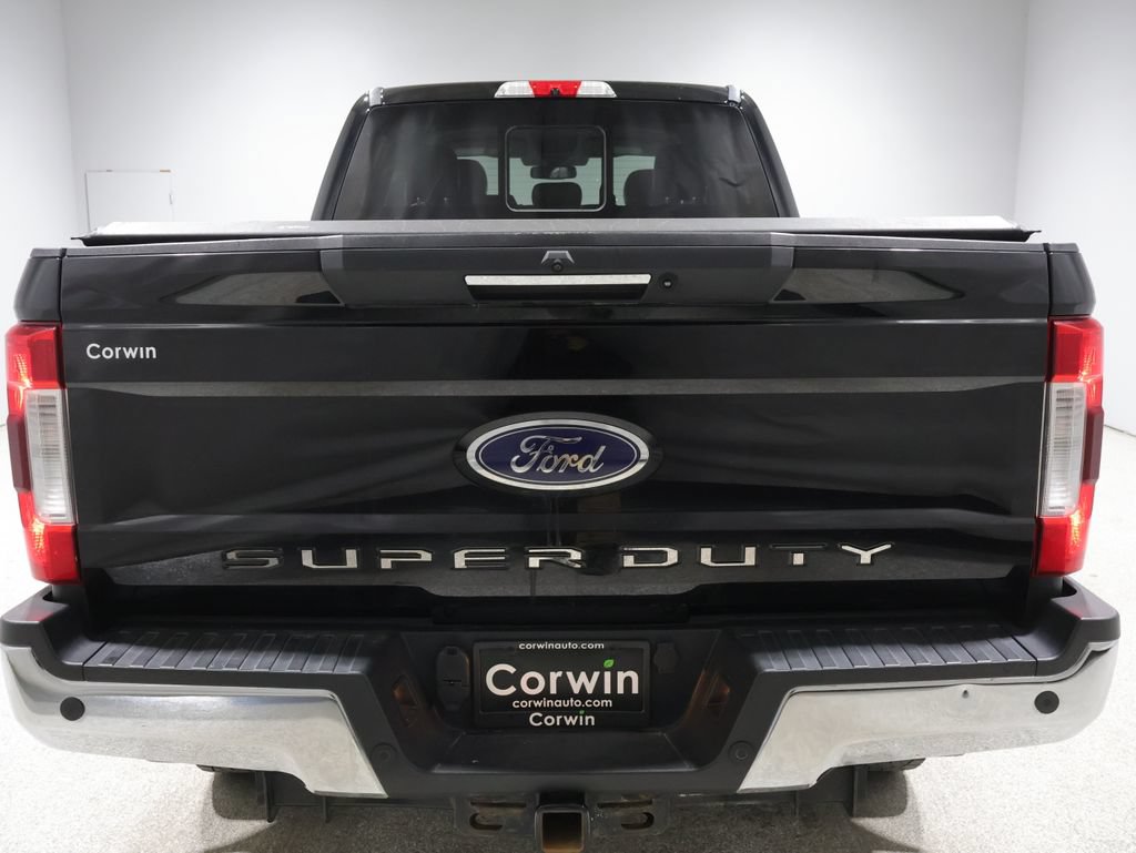 Used 2018 Ford F250 Lariat w/ Lariat Ultimate Package AWD/4WD image 3