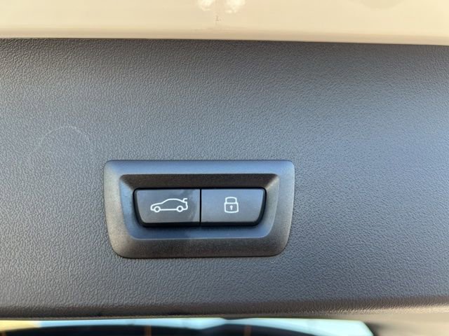 Used 2025 BMW X3 xDrive30i w/ Convenience Package image 25