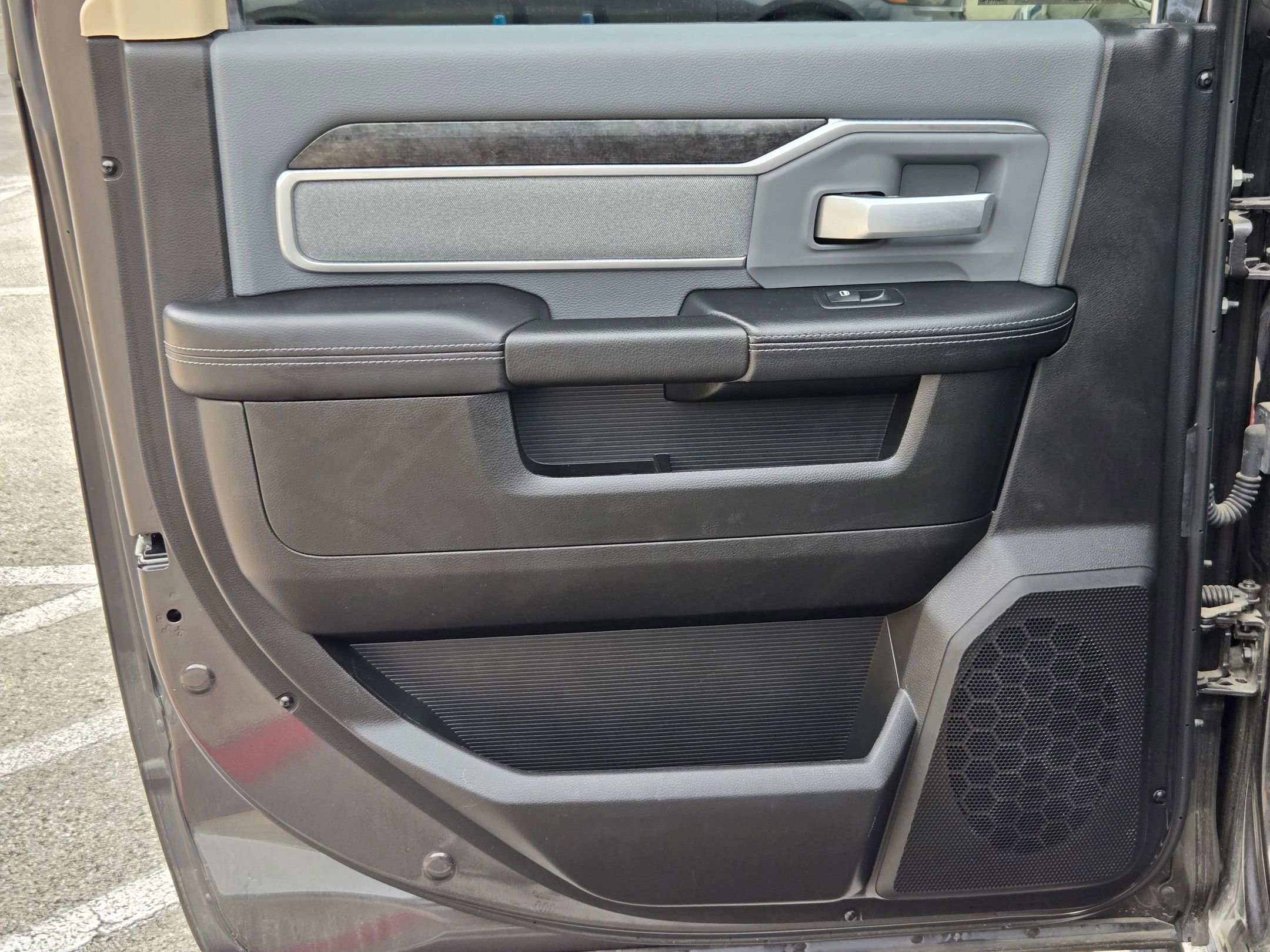 Used 2019 RAM 2500 Lone Star RWD image 15