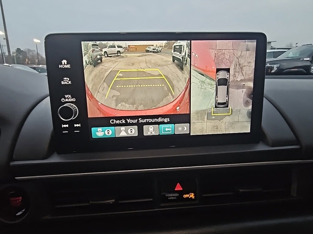 Used 2025 Honda Pilot Elite image 24