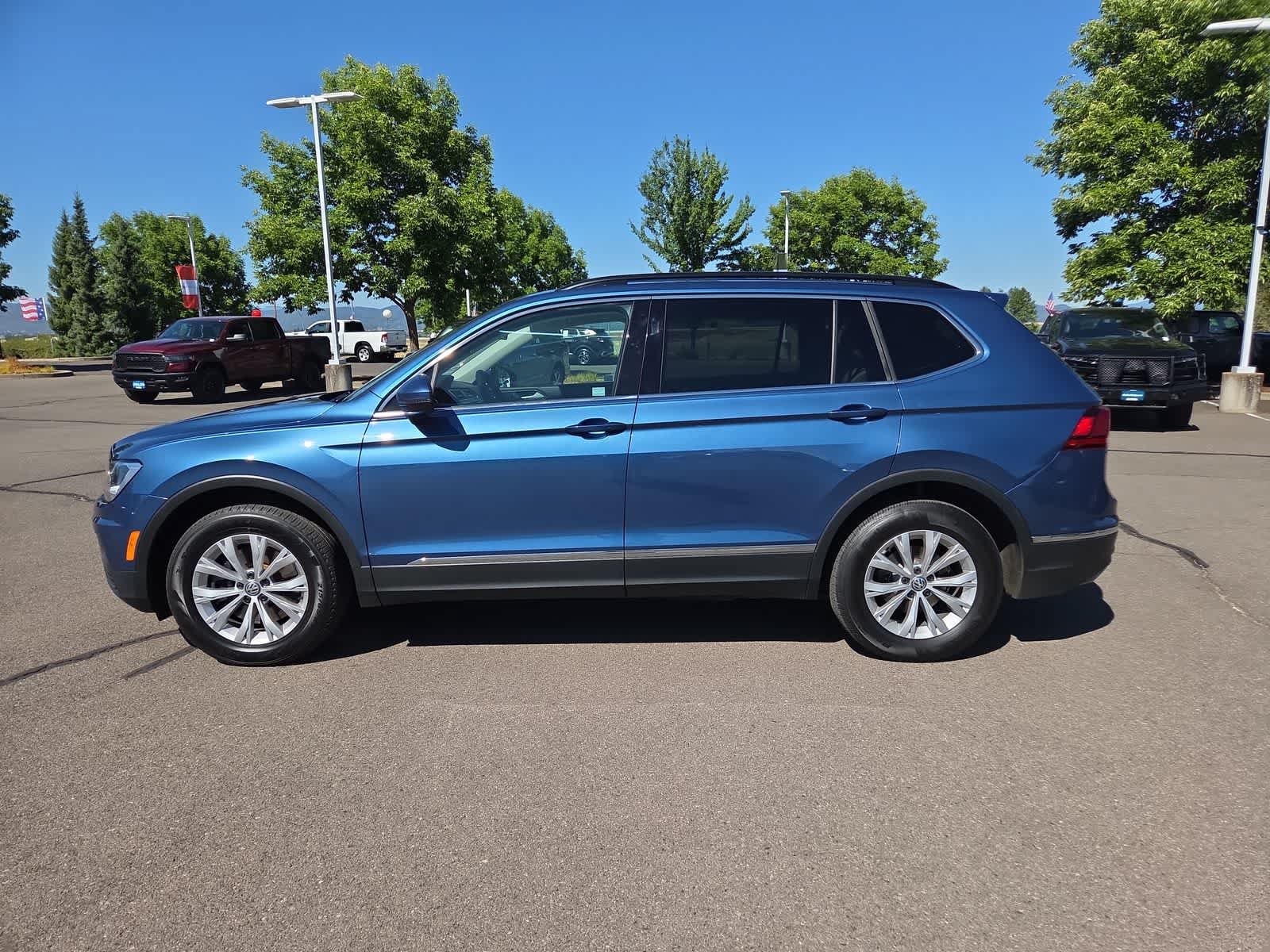 Used 2018 Volkswagen Tiguan SE AWD/4WD image 11