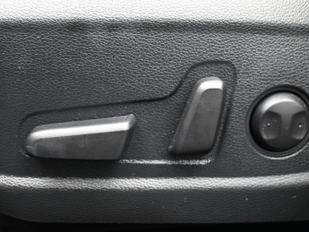 Used 2021 Kia Soul Turbo FWD image 14