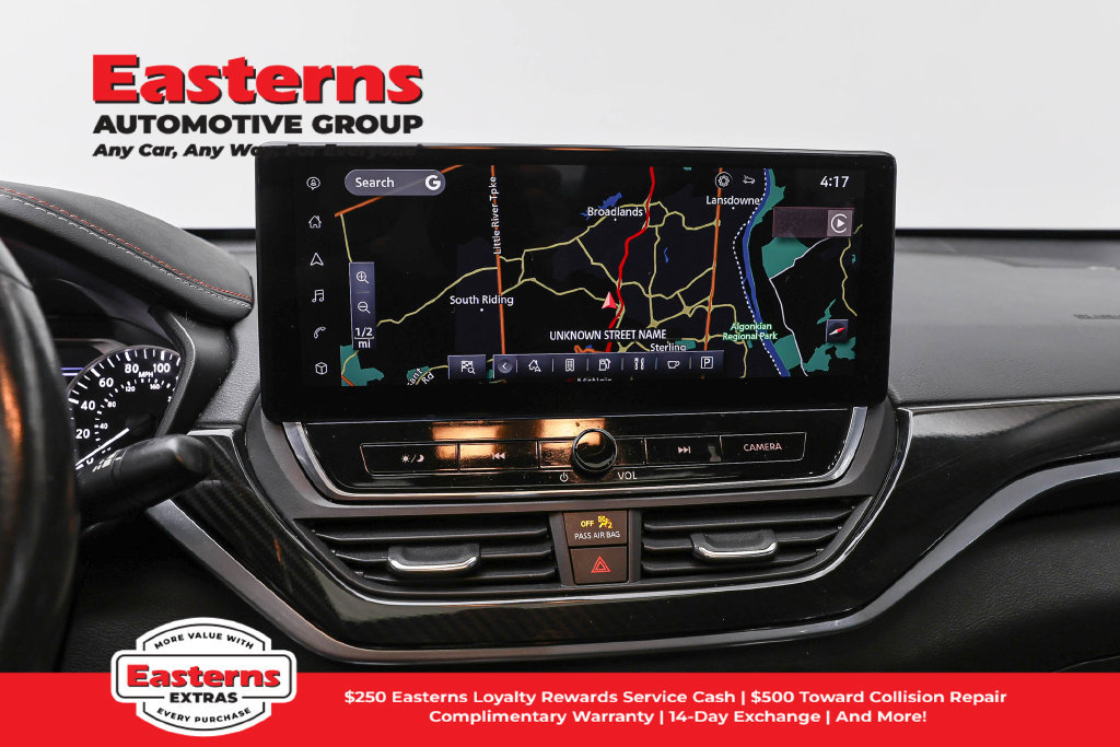 Used 2023 Nissan Altima 2.0 SR FWD image 13