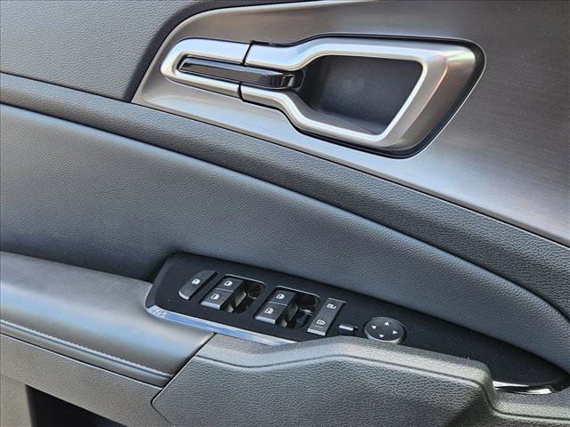 Used 2023 Kia Sportage EX image 8
