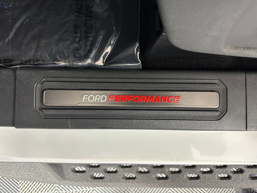 Used 2024 Ford Bronco Raptor AWD/4WD image 18