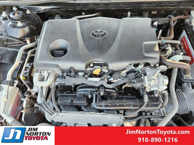 Used 2021 Toyota Camry XSE FWD image 31