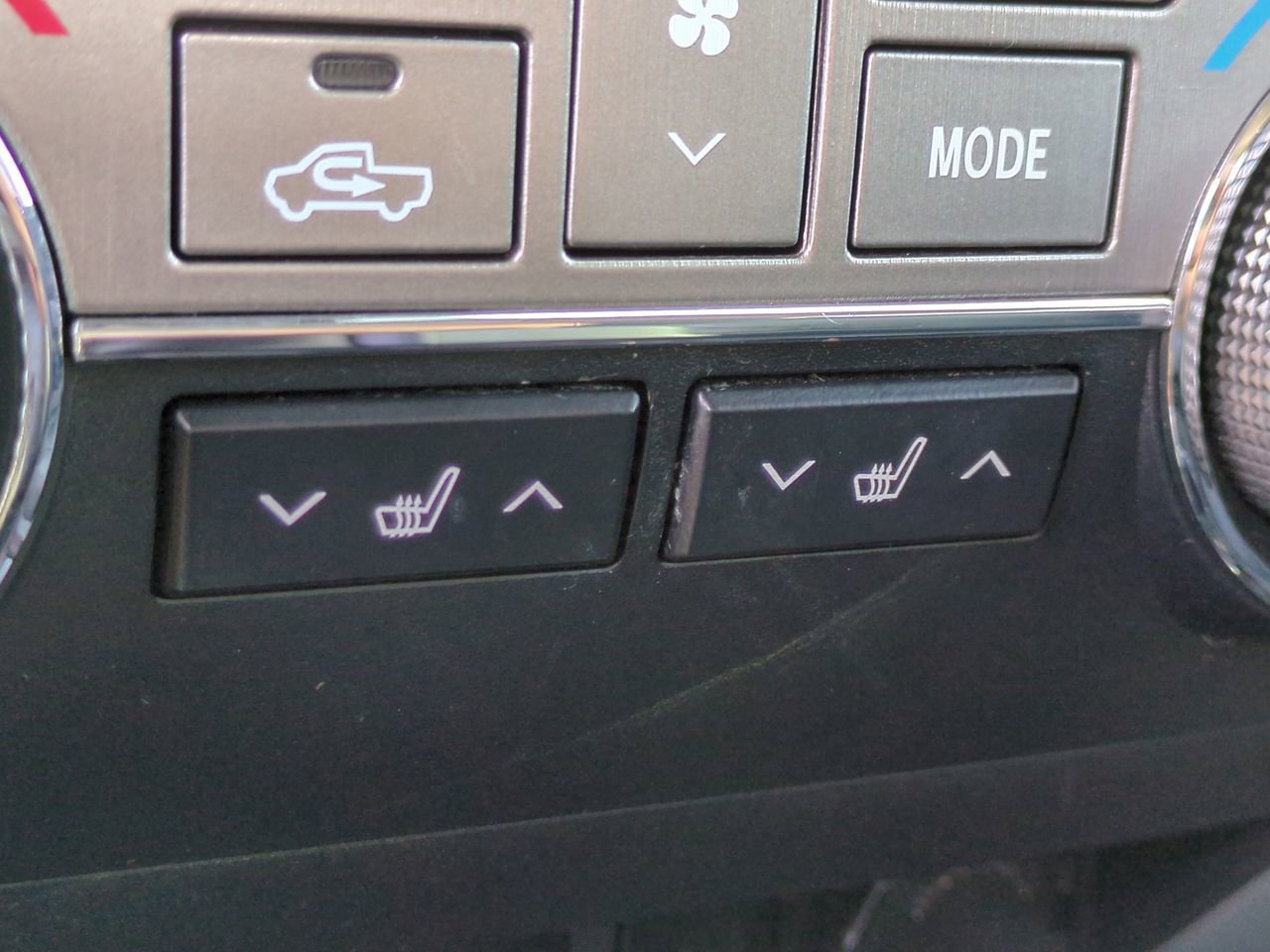 Used 2021 Toyota Tundra Limited image 23