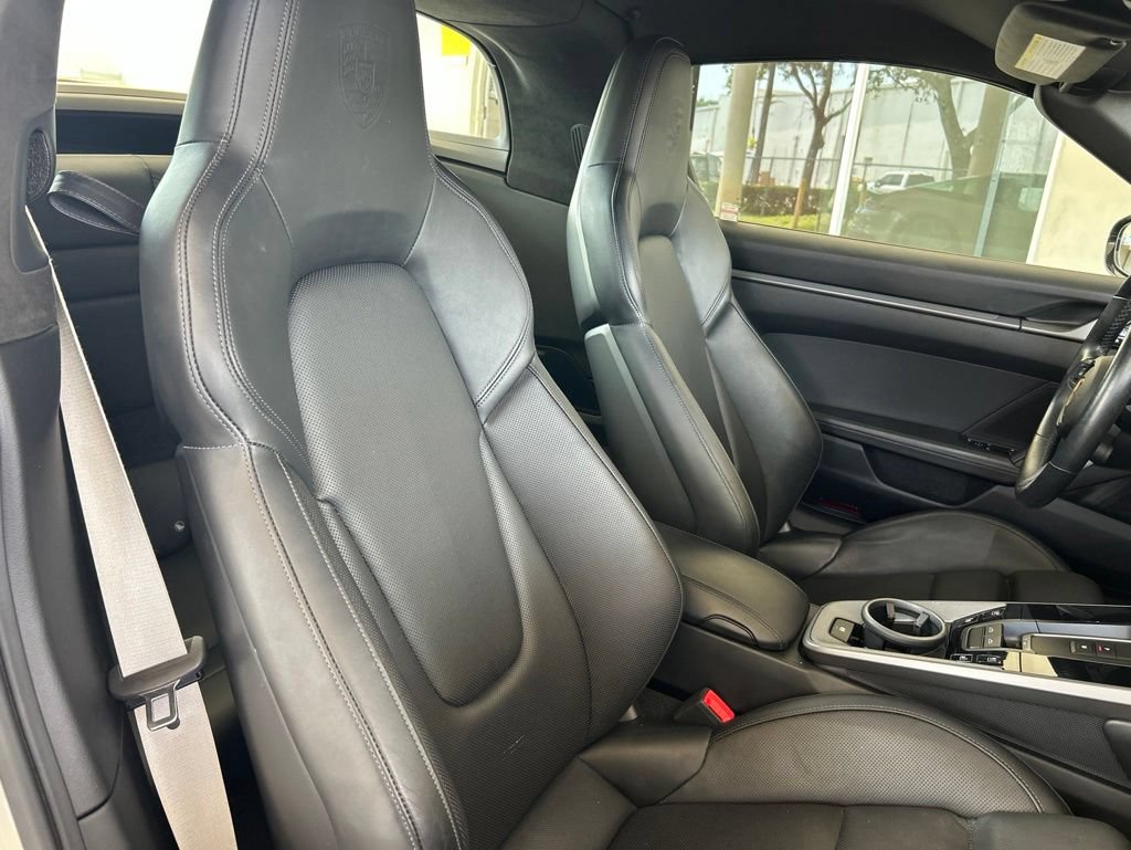 Used 2021 Porsche 911 AWD/4WD image 22