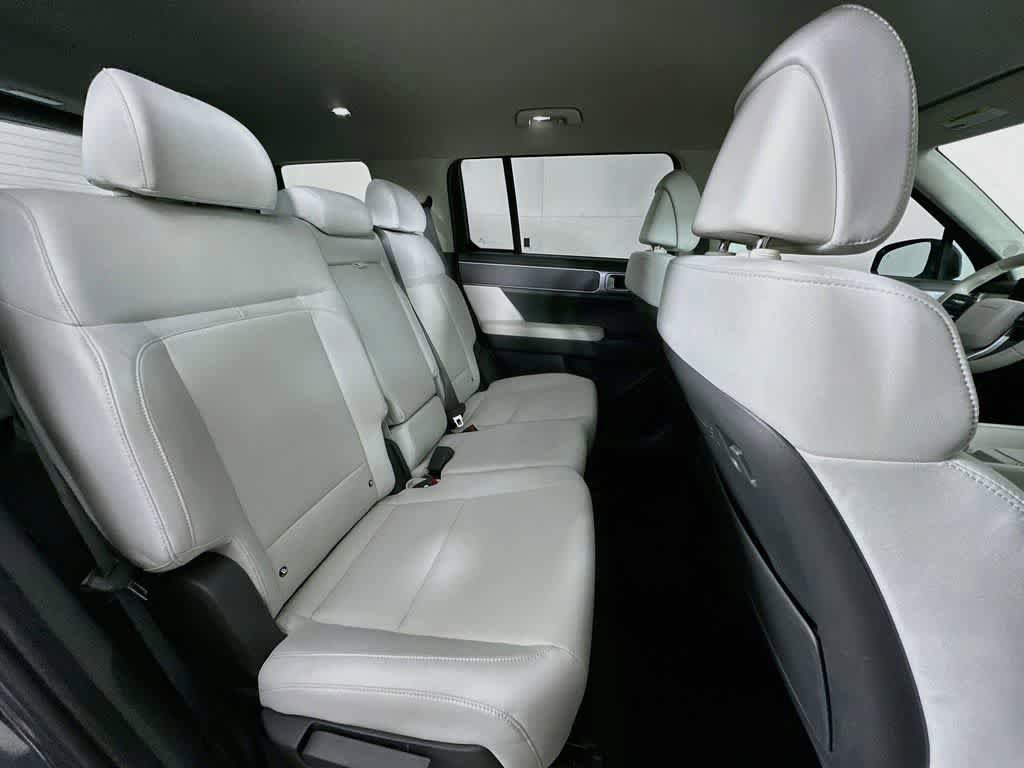 Used 2024 Hyundai Santa Fe SE FWD image 30
