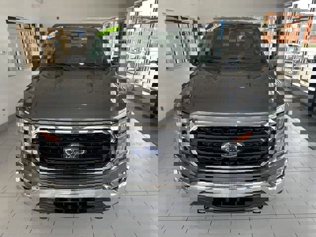 Used 2023 Ford F150 XLT image 4