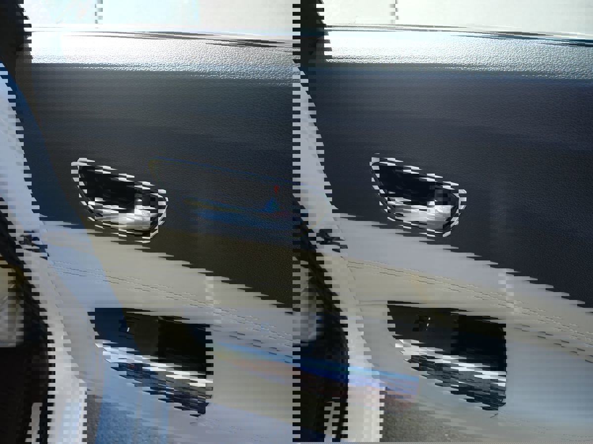 Used 2019 Acura TLX image 29