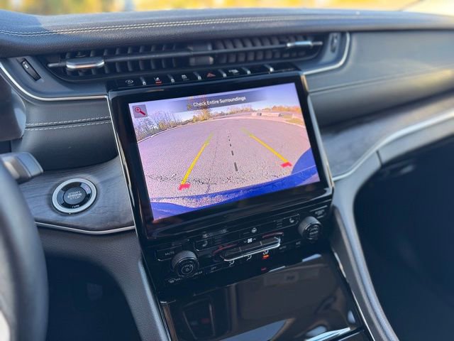 Used 2022 Jeep Grand Cherokee L Limited image 18