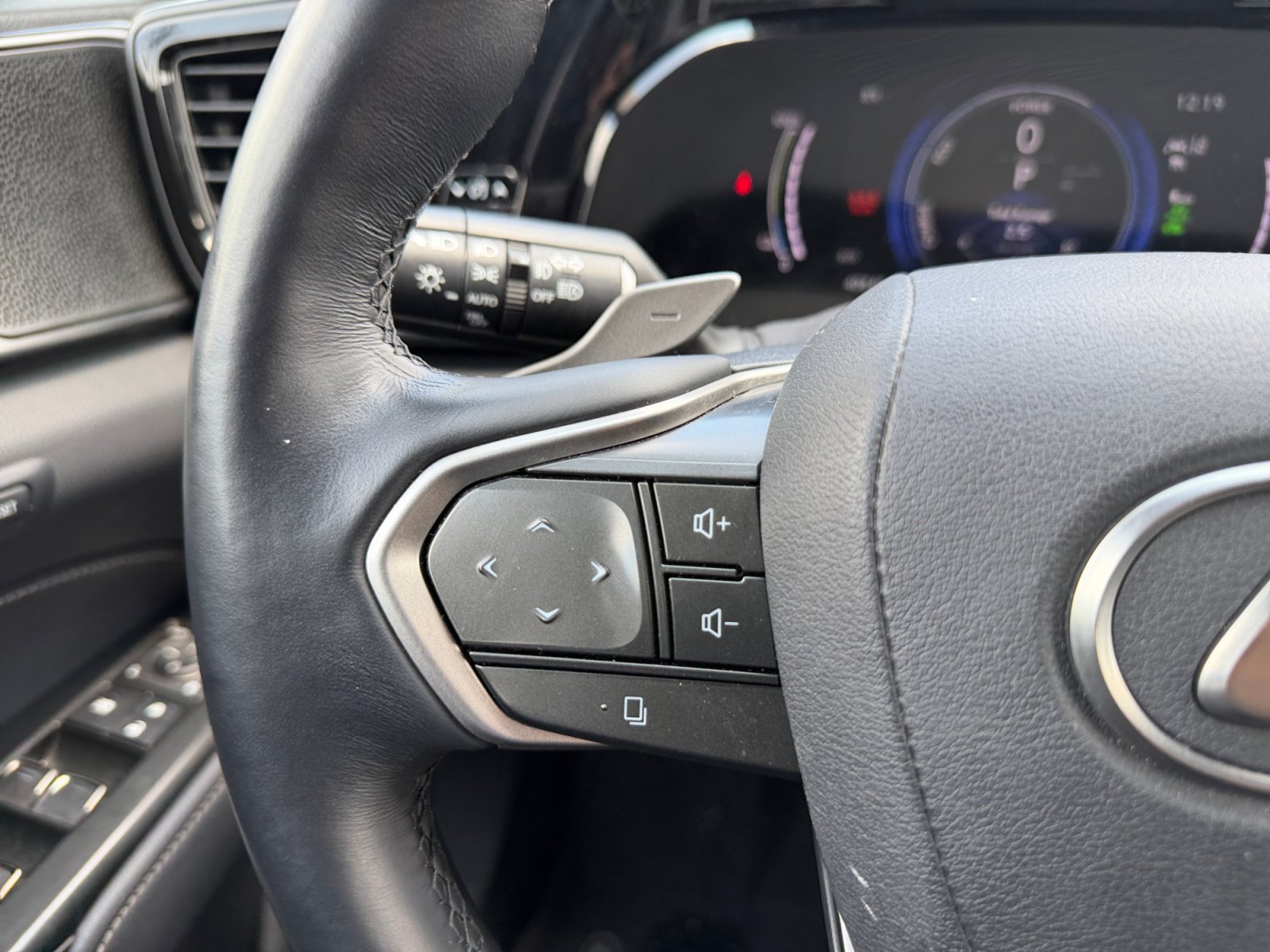 Used 2025 Lexus NX 450h+ AWD w/ Accessory Package (2T) image 22
