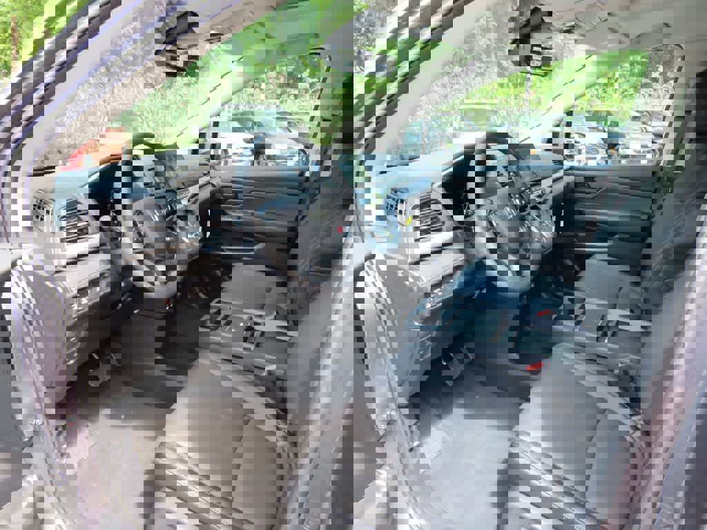 New 2026 Honda Odyssey EX-L image 2