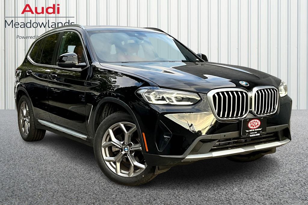 Used 2023 BMW X3 xDrive30i w/ Convenience Package image 3