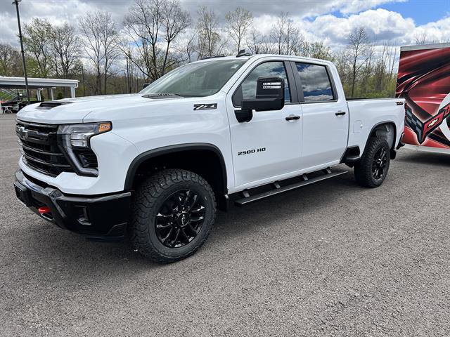 New 2026 Chevrolet Silverado 2500 LT w/ Trail Boss Package