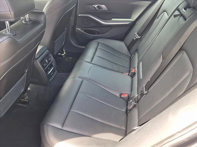 Used 2022 BMW 330i Sedan w/ Driving Assistance Package RWD image 20