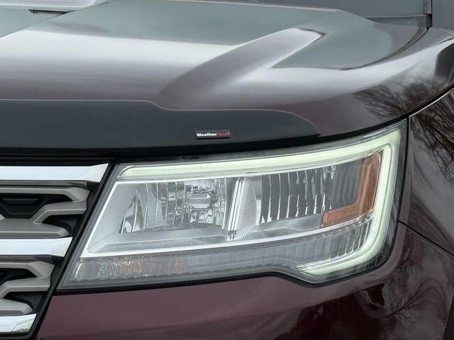 Used 2018 Ford Explorer XLT w/ Equipment Group 202A AWD/4WD image 44