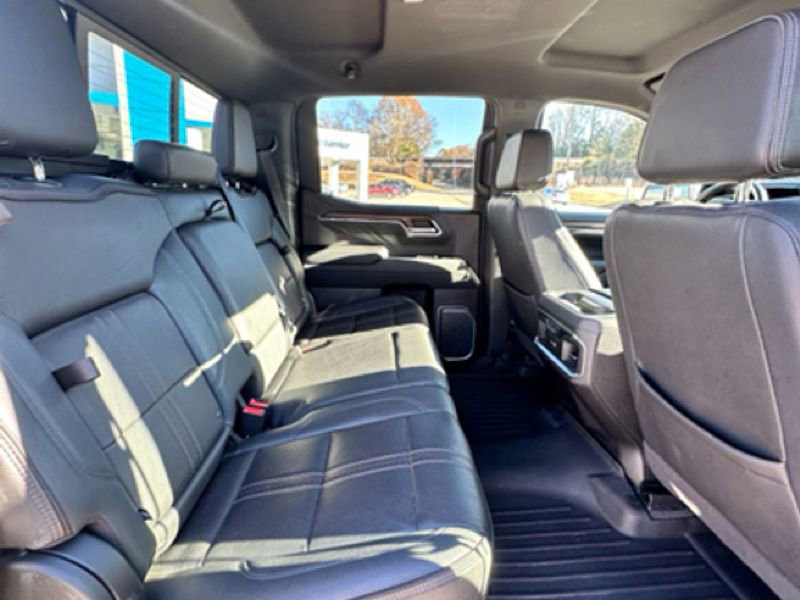 Used 2023 Chevrolet Silverado 1500 High Country image 19