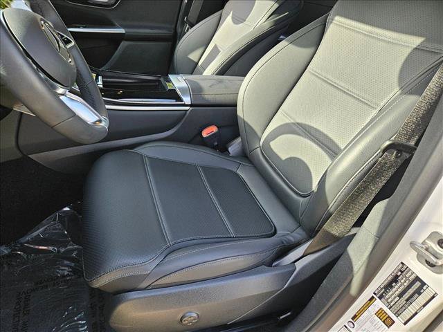 Used 2026 Mercedes-Benz GLC 300 image 15