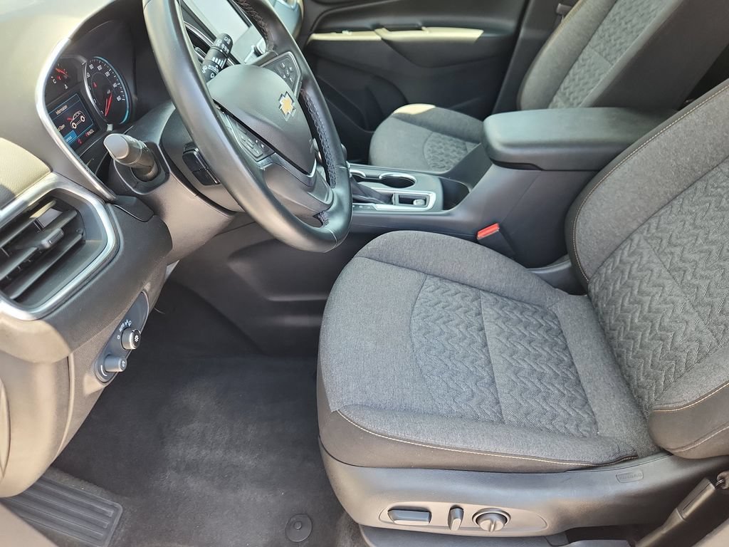 Used 2024 Chevrolet Equinox LT AWD/4WD image 8