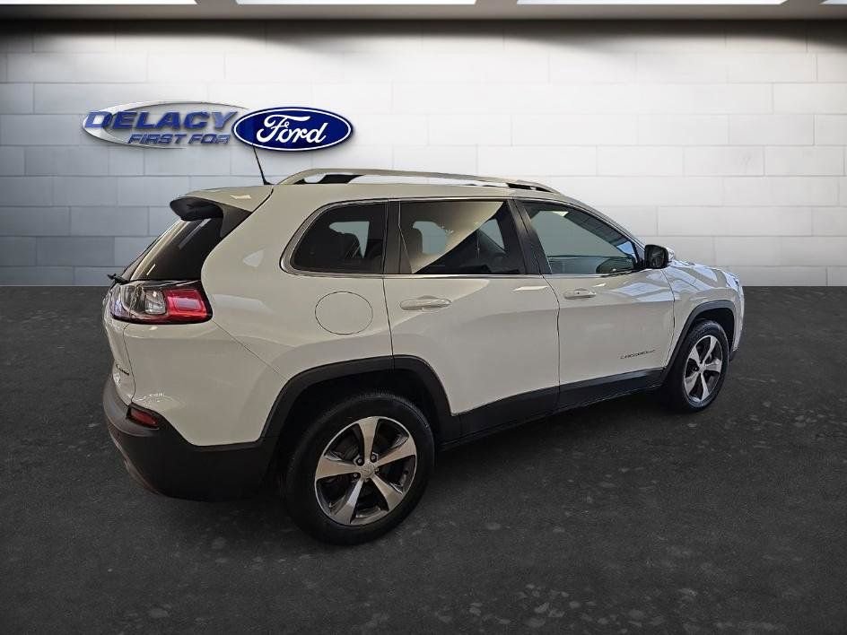 Used 2021 Jeep Cherokee Limited image 7