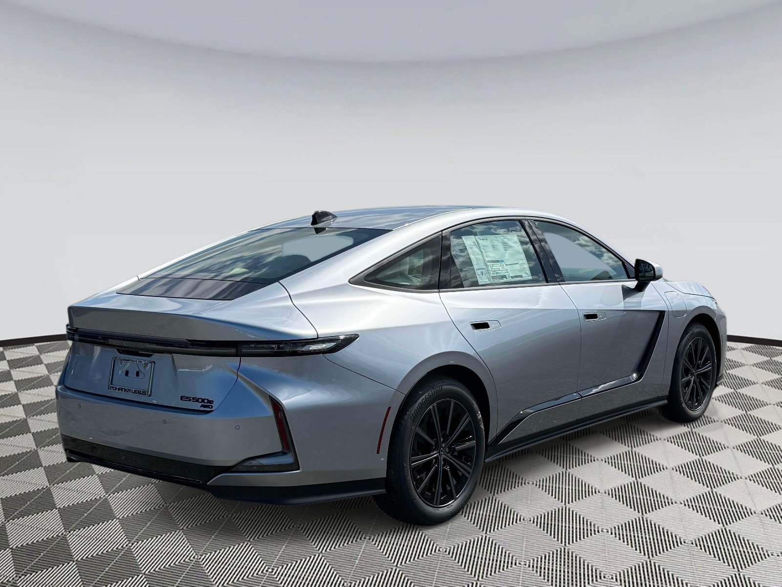 New 2026 Lexus ES 500e AWD/4WD image 2