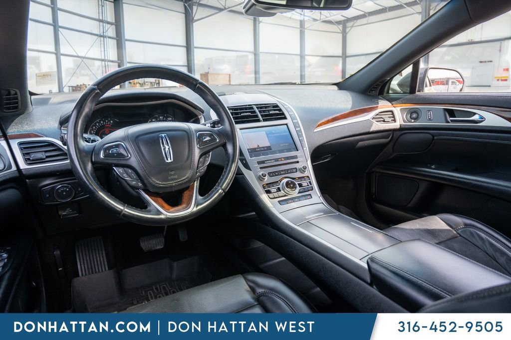 Used 2020 Lincoln MKZ Reserve w/ Elements Package image 23