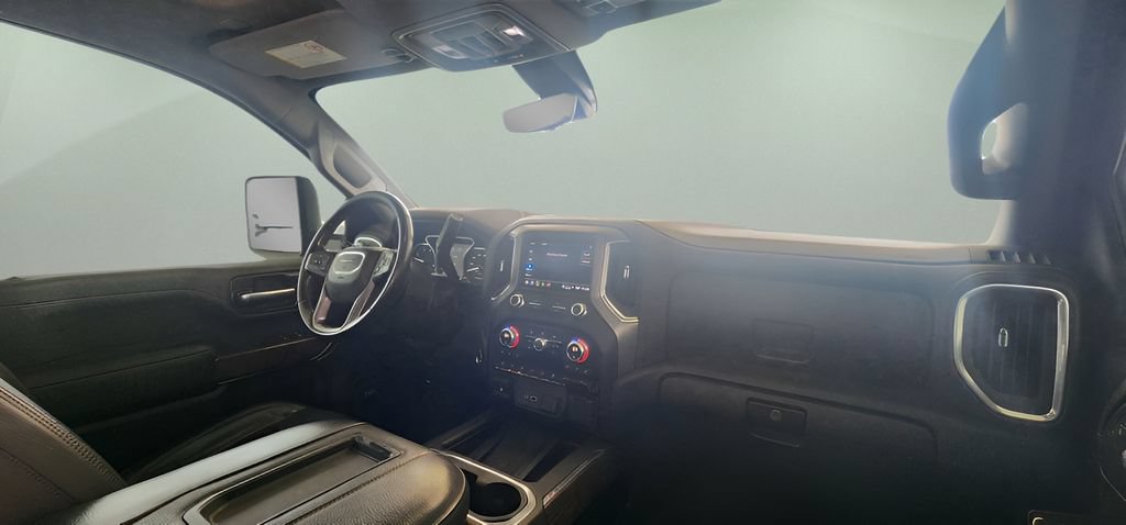 Used 2021 GMC Sierra 2500 Denali w/ Denali Ultimate Package AWD/4WD image 24