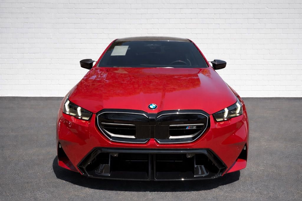Used 2025 BMW M5 w/ Carbon Package image 2