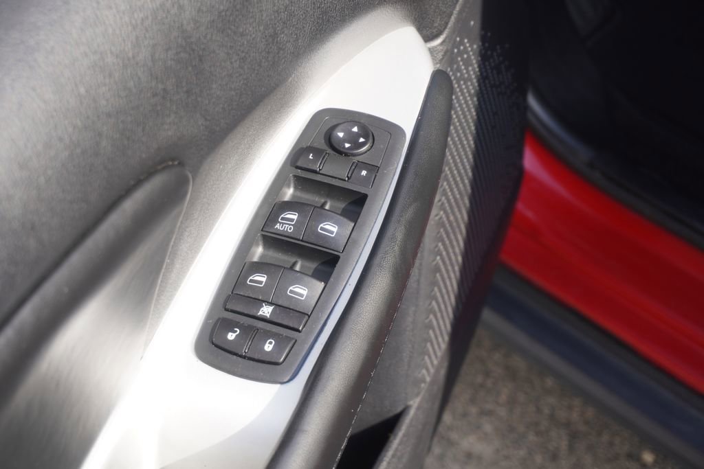 Used 2020 Dodge Journey SE FWD image 10